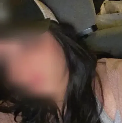 Alena, 23