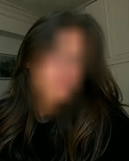 Claudia, 30