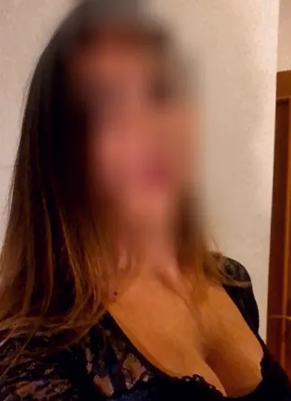 Fabienne, 28