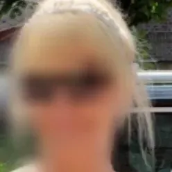 Hanna, 37