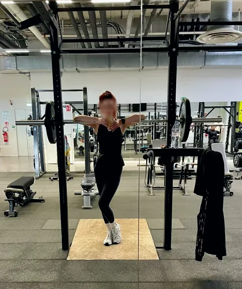 Marlene, 37