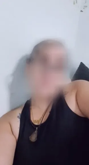 Paula, 35