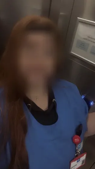 Pauline, 22