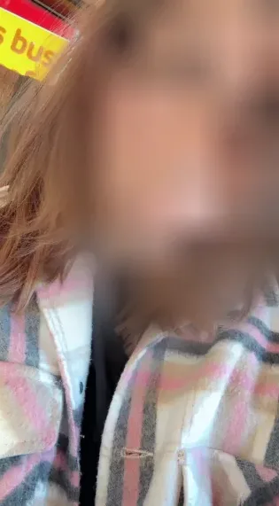 Saskia, 31